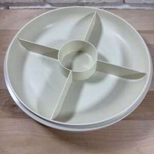 TUPPERWARE #1708-5-Section Divided Tray with #1709-5 Lid